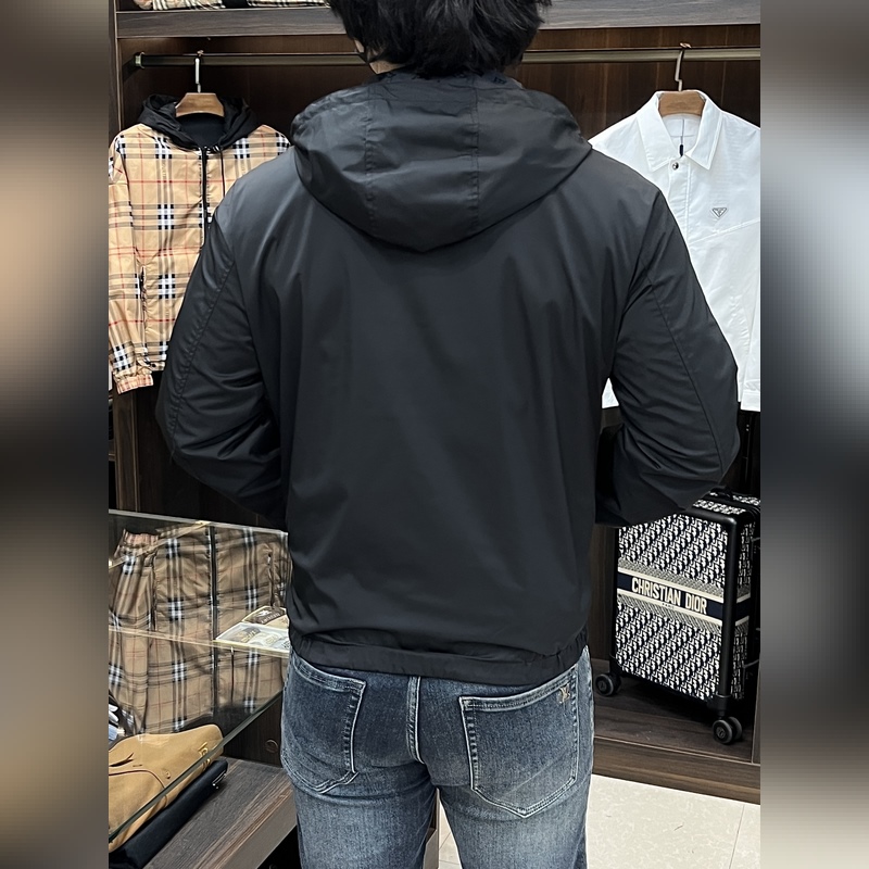 LV 2026ss早秋新款發布 Louis Vuitton連帽夾克外套，雙面穿一