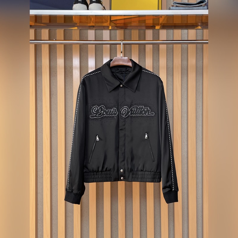 頂級版本 lv家官網(wǎng)同款，三標(biāo)齊全！2026新款男士夾克外套，時尚休閑高端版本！