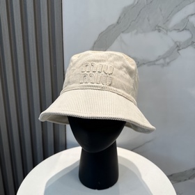 miumiu繆繆限定新款燈芯絨漁夫帽，棒球帽，燈芯絨紋理漁夫 非常耐看的一款漁夫