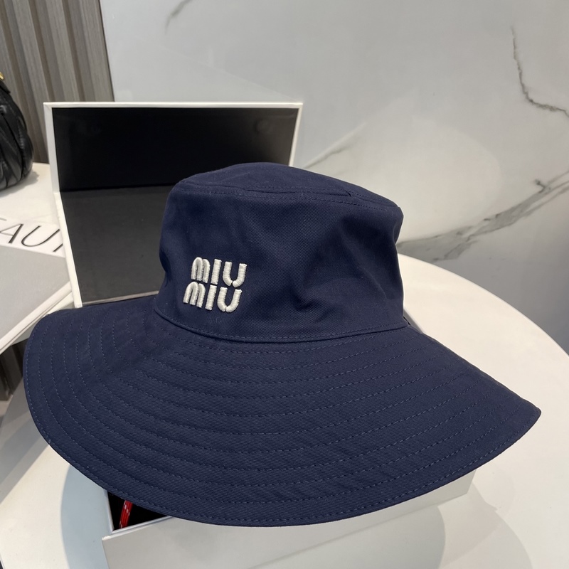 MiuMiu繆繆新款漁夫帽 大帽檐 加大遮陽範圍 品質細節都好到位 帽子一直都是