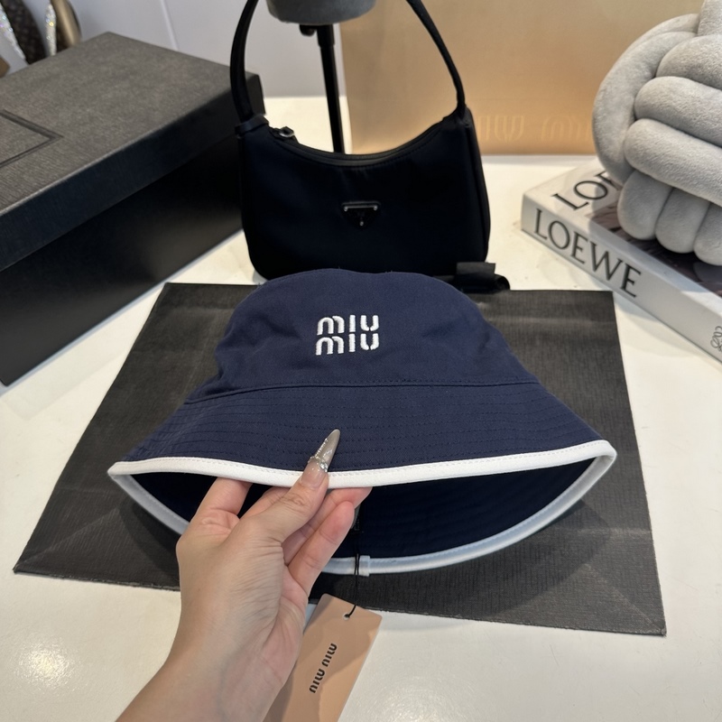 miumiu繆繆26ss新款帆布漁夫帽 雙面學院風漁夫帽，清新文藝配包裝