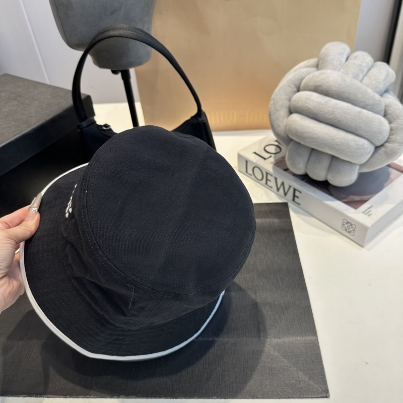 miumiu繆繆26ss新款帆布漁夫帽 雙面學院風漁夫帽，清新文藝配包裝