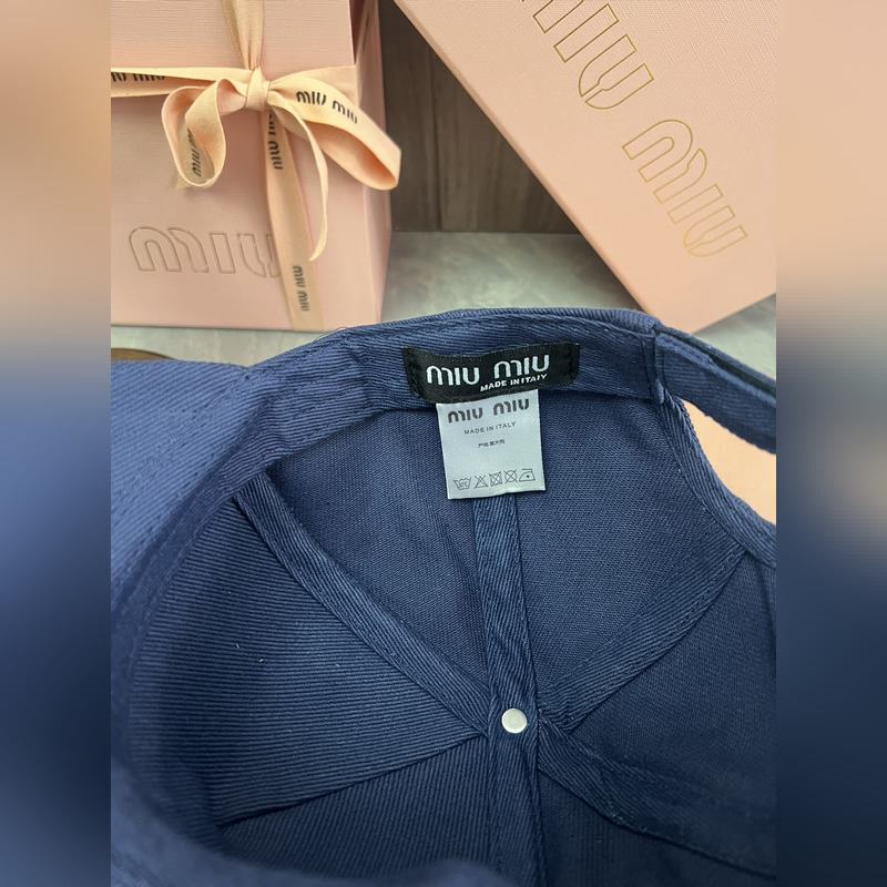 MIUMIU 原版定制 馬卡龍色系棒球帽 這款運動風棒球帽選用斜紋布打造 既耐磨