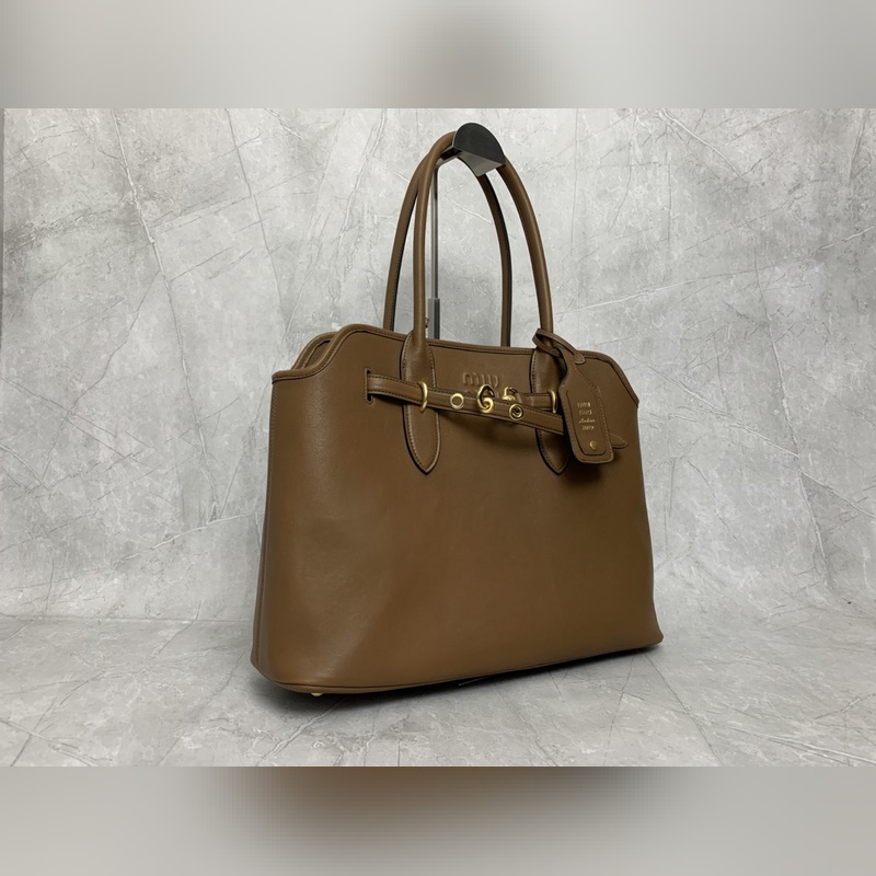 5BG291(焦糖) MIUMIU 手提包 這隻Aventure我要誇爆它！ 絕