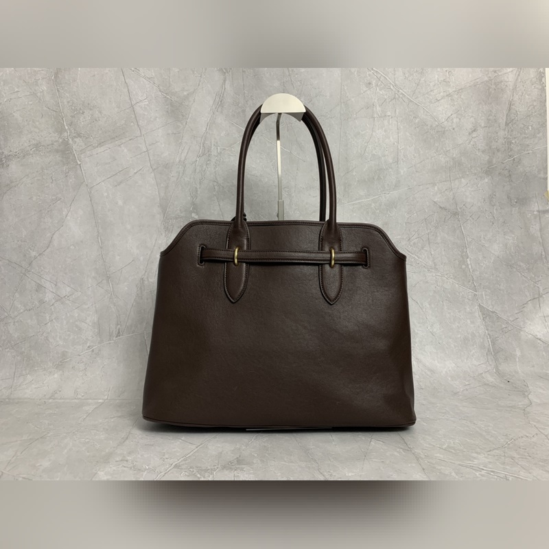 5BG291(石楠木色) MIUMIU 手提包 這隻Aventure我要誇爆它！