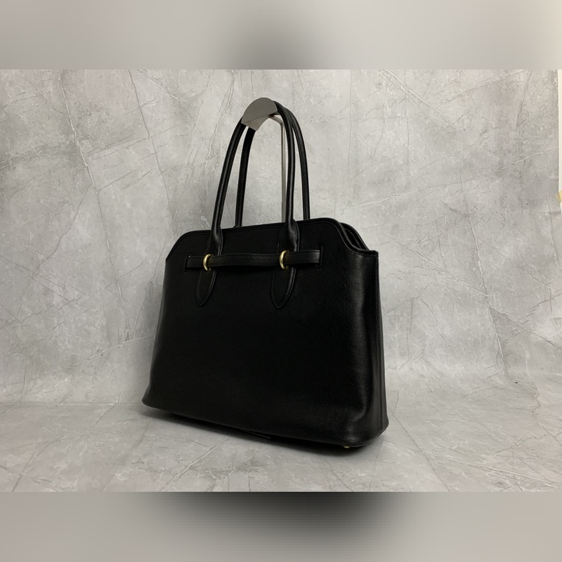 5BG291(黑色) MIUMIU 手提包 這隻Aventure我要誇爆它！ 絕