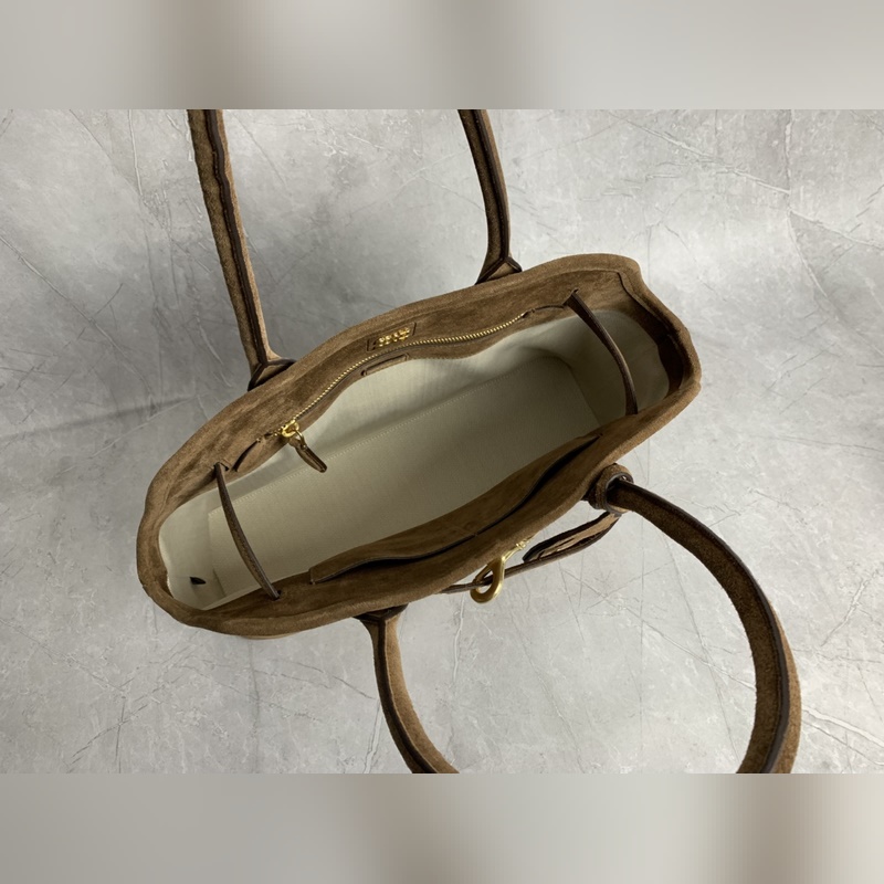 5BG291 新品爆款中古托特包，采用今年爆火的麂皮材質，皮質柔軟高級，這款Av