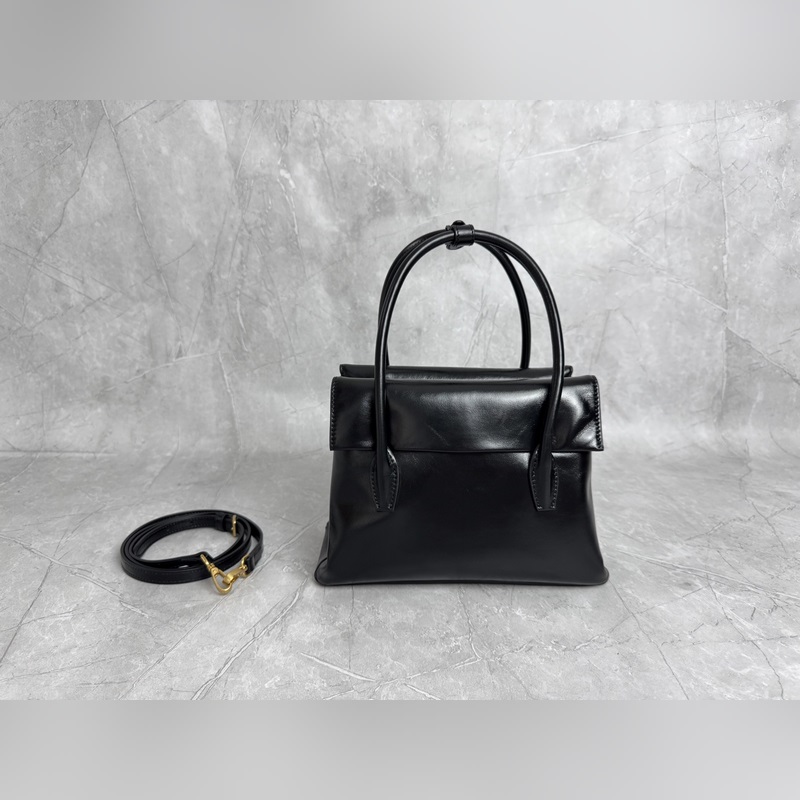 5BA303 原廠Miu 張元英同款秀款 中古手提包 探索女性多元風貌 複古風情