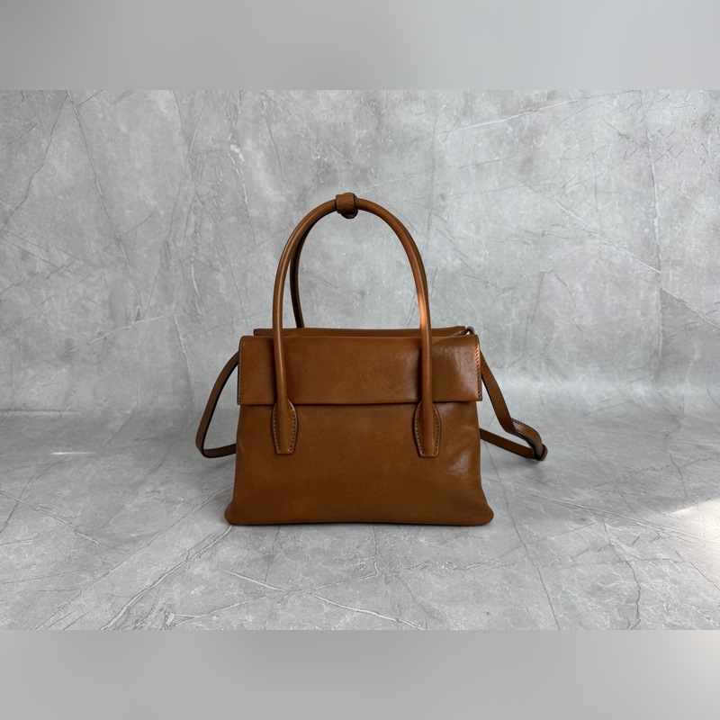 5BA303 原廠Miu 張元英同款秀款 中古手提包 探索女性多元風貌 複古風情