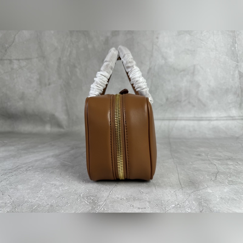 保齡球最新版原廠皮 5BB148(幹邑色) M家新款保齡球包包，官網主推，今年絕