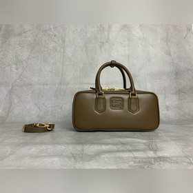 保齡球最新版原廠皮 5BB148(苔原色) M家新款保齡球包包，官網(wǎng)主推，今年絕