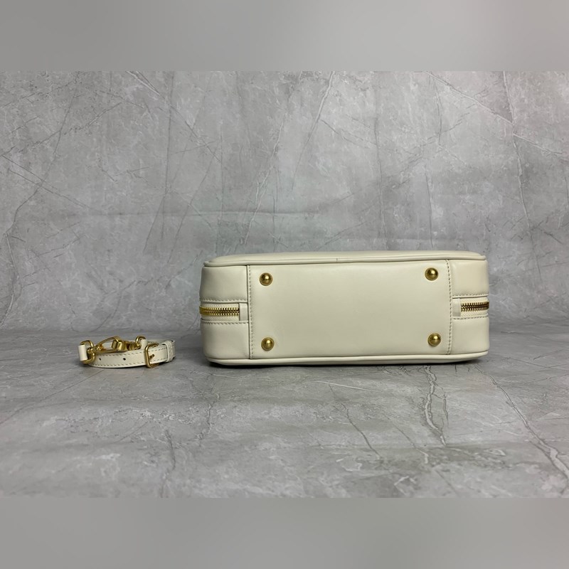 保齡球最新版原廠皮 5BB148(白色) M家新款保齡球包包，官網(wǎng)主推，今年絕對