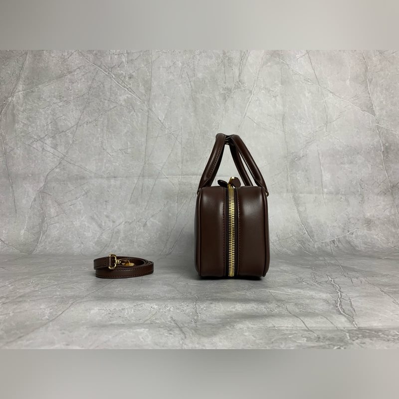 保齡球最新版原廠皮 5BB148(石楠木色) M家新款保齡球包包，官網主推，今