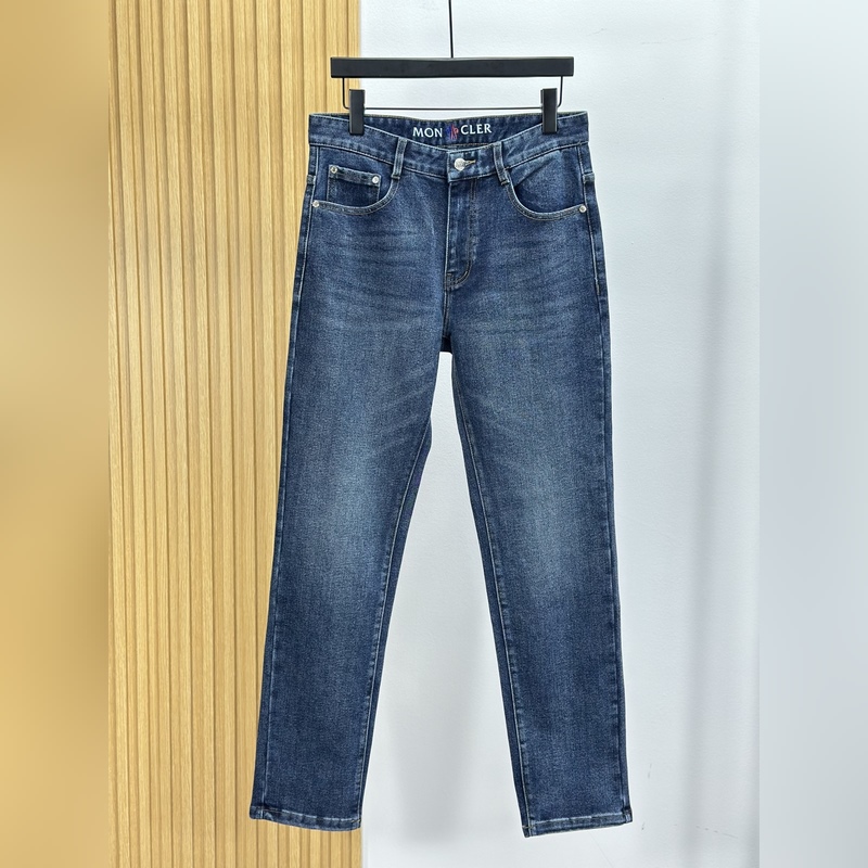 Moncler 蒙口四季款牛仔 2026ss新款修身牛仔褲 完美洗水工藝 定制頂