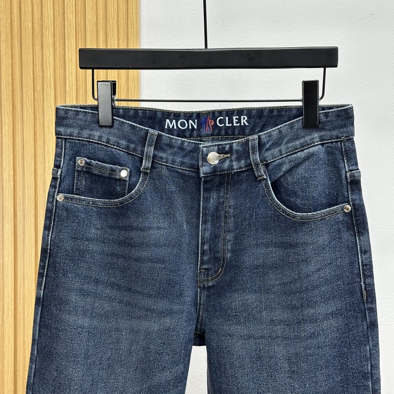 Moncler 蒙口四季款牛仔 2026ss新款修身牛仔褲 完美洗水工藝 定制頂