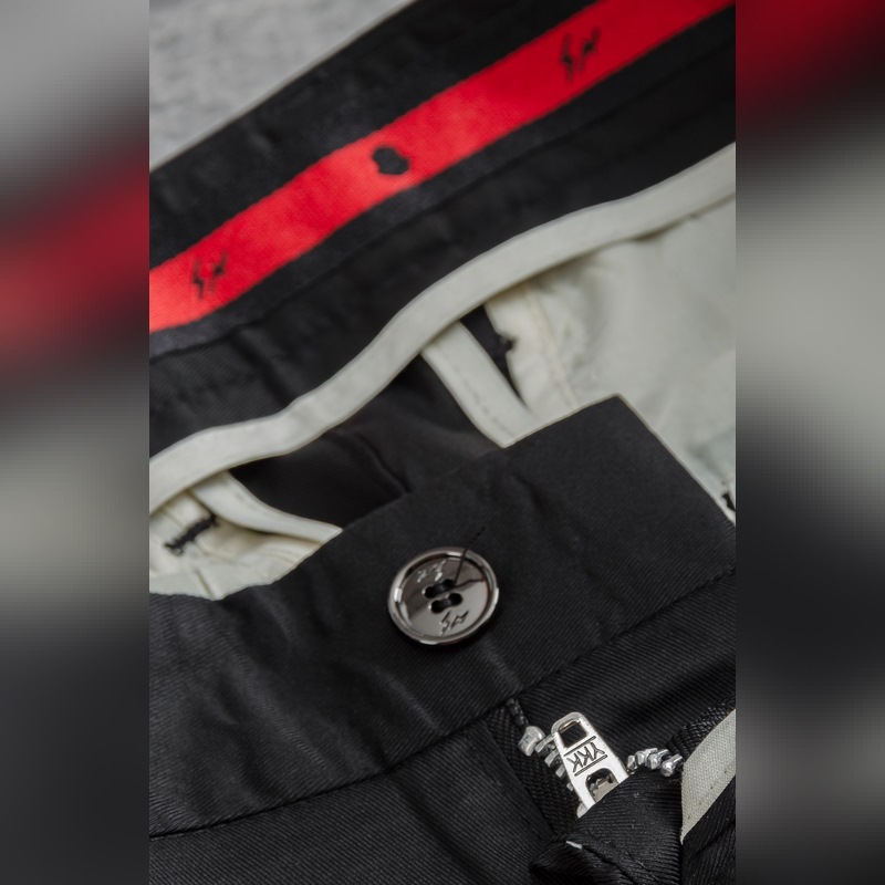 Moncler 蒙口 26ss春夏輕奢時尚定制休閑西褲，簡潔幹練的風(fēng)格，精緻卓