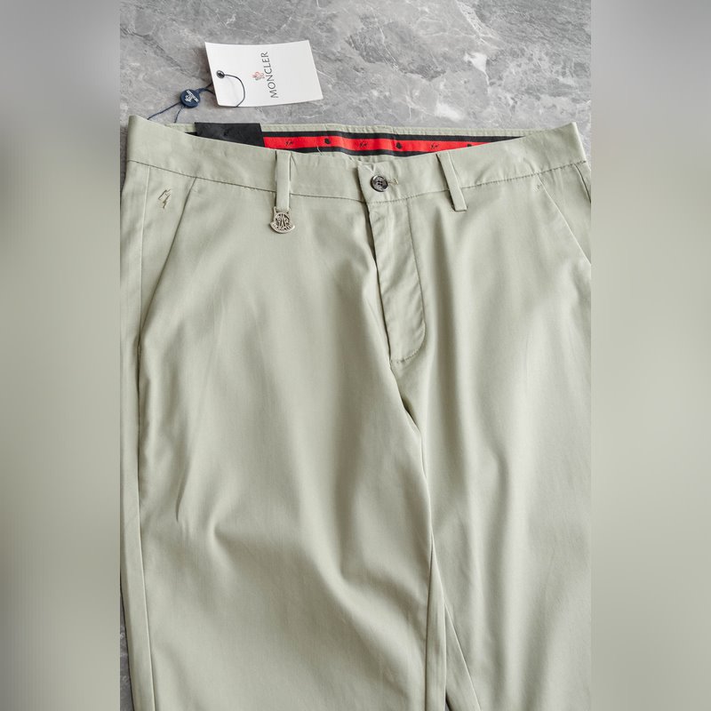 Moncler 蒙口 26ss春夏輕奢時尚定制休閑西褲，簡潔幹練的風格，精緻卓