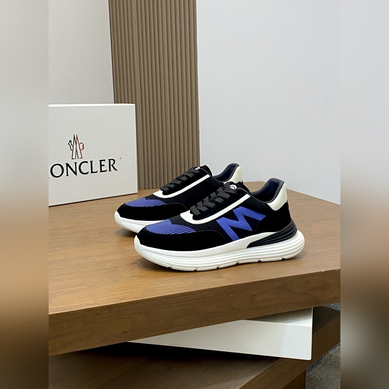 Moncler，蒙口男士休閑運(yùn)動(dòng)鞋，具有舒適防滑性能，采用一體成型進(jìn)口飛織科技面