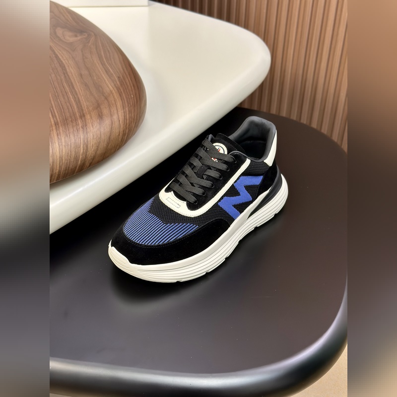 Moncler蒙口 男鞋運動鞋，進口牛皮面、氯丁橡膠 各種材質拼接打造，鞋面采用