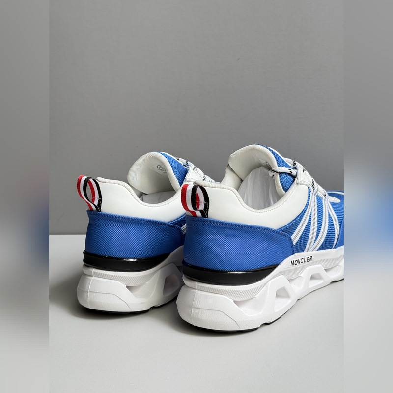 Moncler蒙口 男鞋運動鞋，進口牛皮面、氯丁橡膠 各種材質拼接打造，鞋面采用