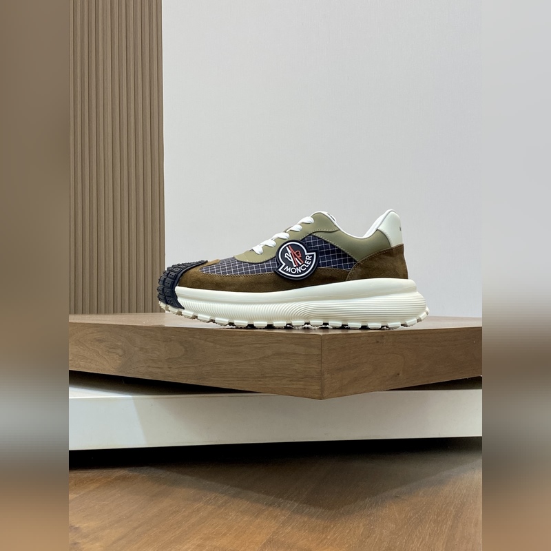 Moncler蒙口 男鞋運動鞋，進口透氣網面、氯丁橡膠 各種材質拼接打造，鞋面采