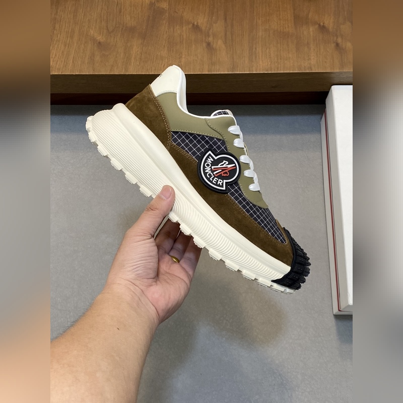 Moncler蒙口 男鞋運動鞋，進口透氣網面、氯丁橡膠 各種材質拼接打造，鞋面采