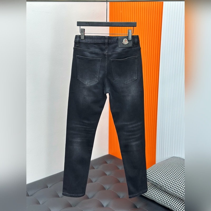 Moncler 蒙口，2026秋冬牛仔褲 面料升級，彈力腰圍，櫃臺同步發(fā)售，進(jìn)口