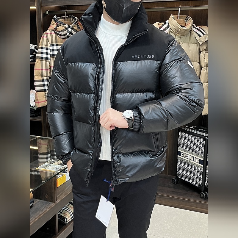 主推羽絨 Moncler 2026最新款時尚設計師款羽絨外套 蒙口立領羽絨服，胸