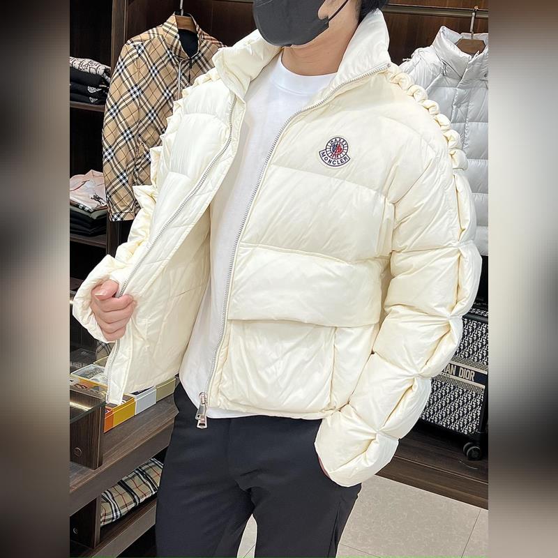 主推羽絨Moncler 2026最新款時(shí)尚設(shè)計(jì)師款羽絨外套 蒙口立領(lǐng)羽絨服，戶外