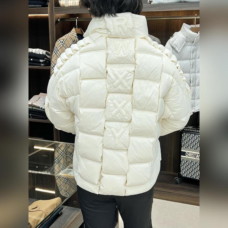 主推羽絨Moncler 2026最新款時尚設計師款羽絨外套 蒙口立領羽絨服，戶外