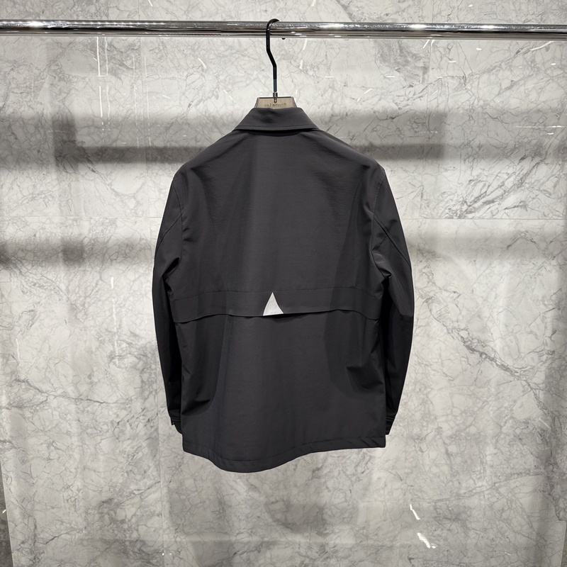 25秋冬新品發布，蒙口工裝款棉衣出貨，面料及輔料全部原版訂制，工裝機能風做工複雜