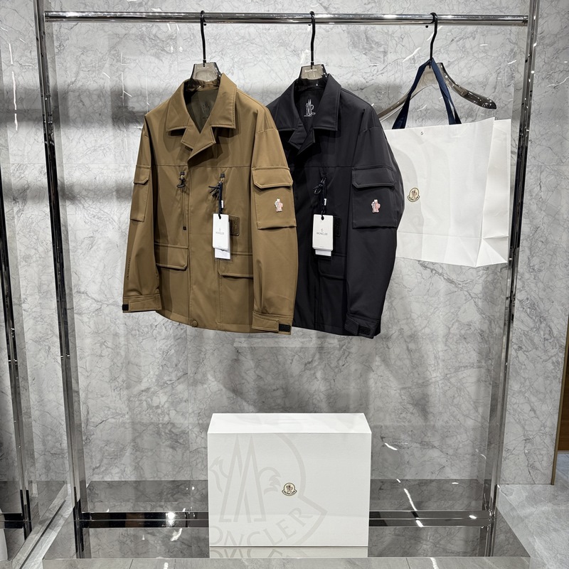 25秋冬新品發(fā)布，蒙口工裝款棉衣出貨，面料及輔料全部原版訂制，工裝機能風做工複雜