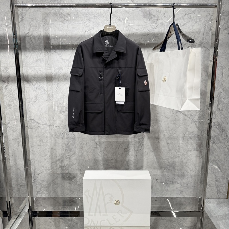 25秋冬新品發(fā)布，蒙口工裝款棉衣出貨，面料及輔料全部原版訂制，工裝機能風做工複雜