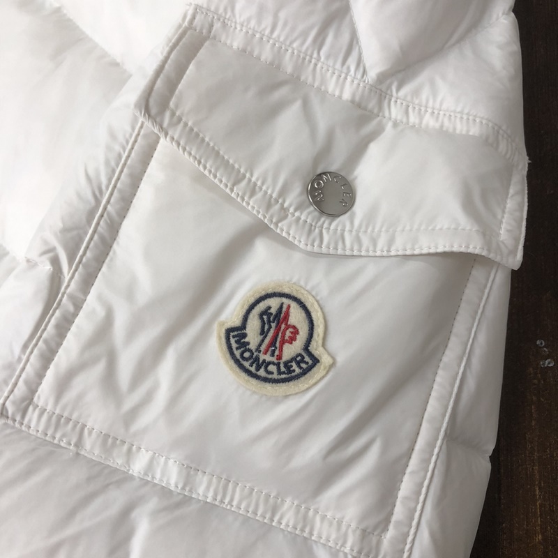 Moncler 蒙口 炸裂 新品] 設計時尚百搭舒適透氣連帽蒙口羽絨服 支持N