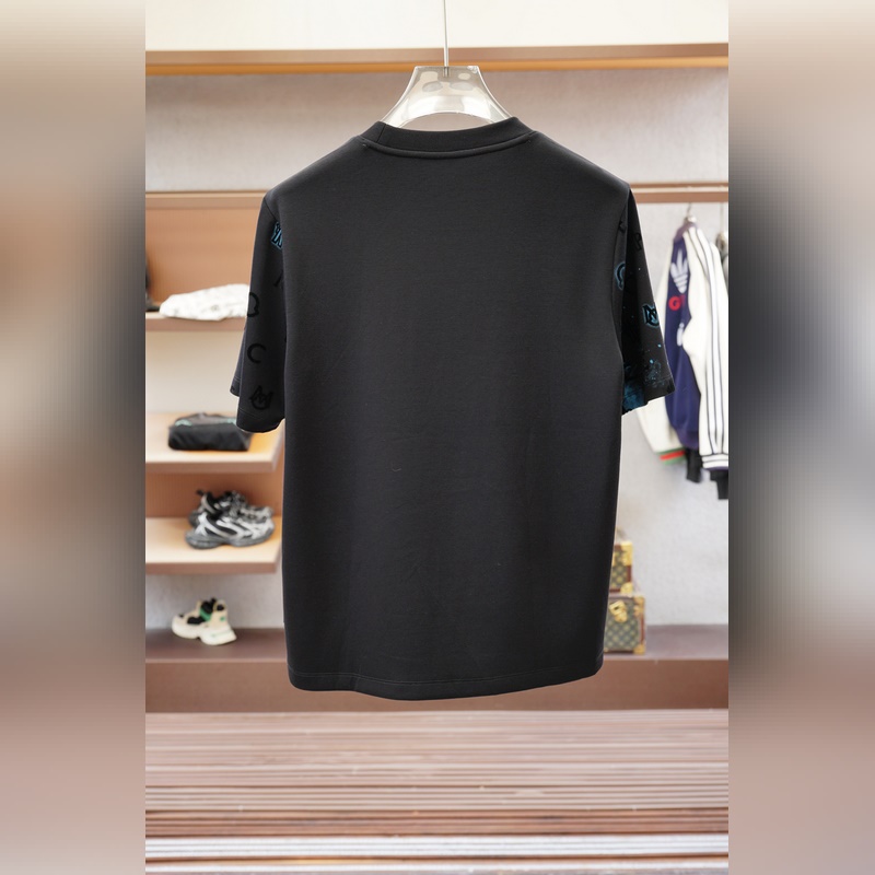 蒙口 ，高級成衣 2026秋冬打底系列！熟男 輕熟男 最愛款式 最經(jīng)典淨色通勤百