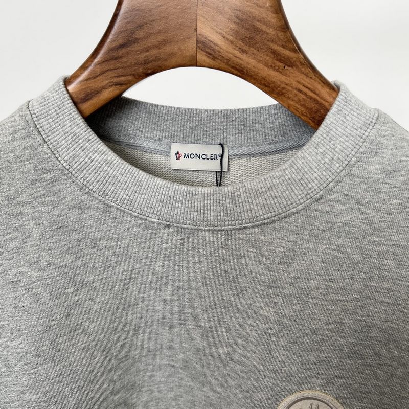 蒙口2026早秋新款刺繡章仔l(wèi)ogo純棉寬松休閑衛(wèi)衣 精選優(yōu)質(zhì)純棉面料，柔軟親膚