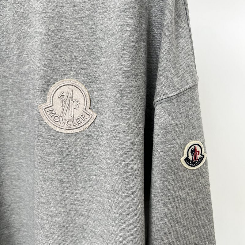 蒙口2026早秋新款刺繡章仔l(wèi)ogo純棉寬松休閑衛(wèi)衣 精選優(yōu)質(zhì)純棉面料，柔軟親膚