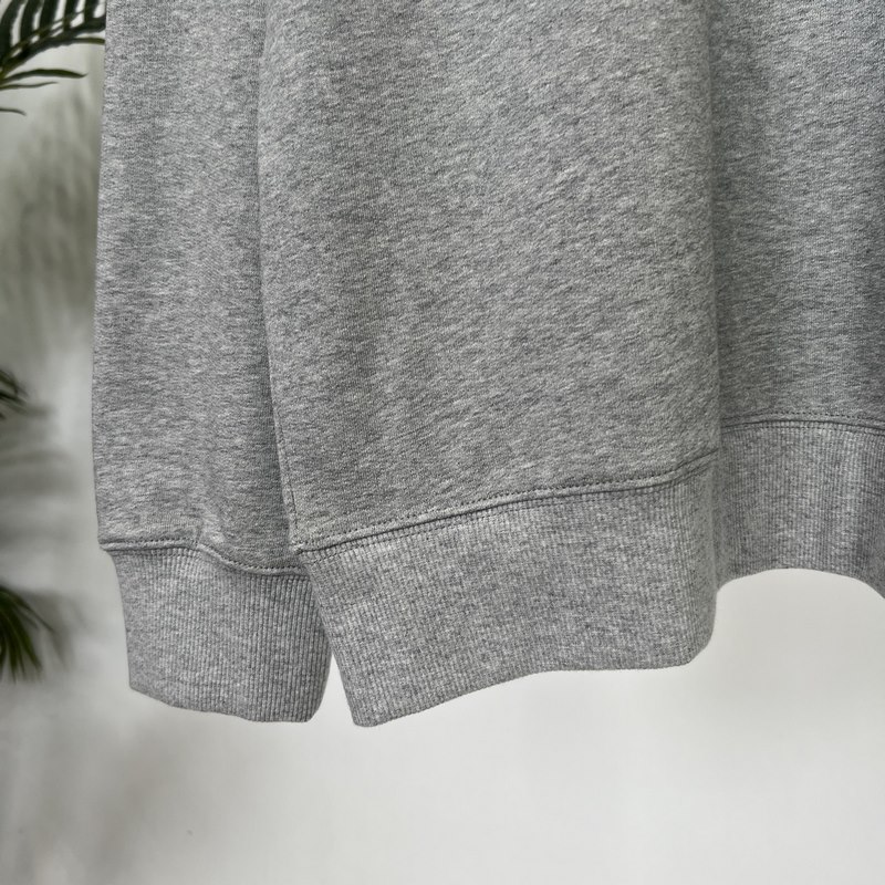 蒙口2026早秋新款刺繡章仔l(wèi)ogo純棉寬松休閑衛(wèi)衣 精選優(yōu)質(zhì)純棉面料，柔軟親膚