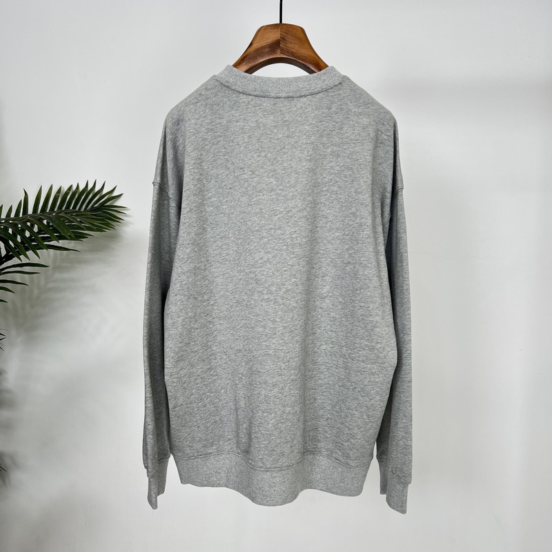 蒙口2026早秋新款刺繡章仔l(wèi)ogo純棉寬松休閑衛(wèi)衣 精選優(yōu)質(zhì)純棉面料，柔軟親膚