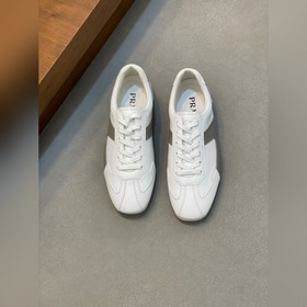 Prada，普拉達 男士皮革休閑運動鞋 采用進口小牛皮拼接鞋面，立體幾何分割，精