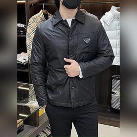 Prada 2026ss早秋新款發布 普拉達翻領夾克外套，秋季爆款夾薄棉夾克，字