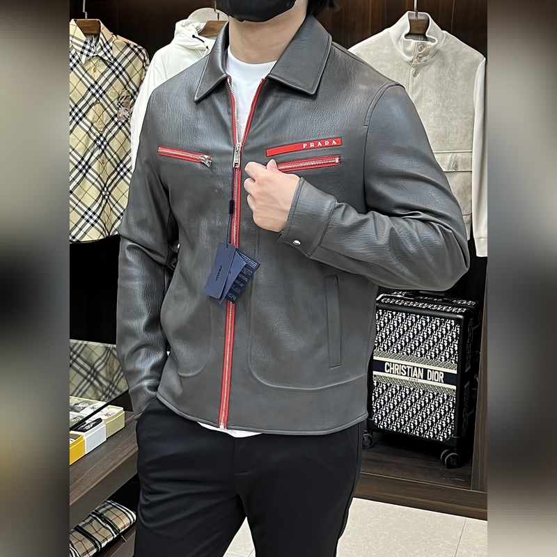 Prada 2026ss早秋新款發布 普拉達翻領夾克外套，秋款外套！穿上就是舒適