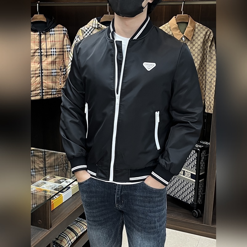 Prada 2026ss早秋新款發(fā)布 普拉達(dá)棒球領(lǐng)夾克外套，秋季爆款?yuàn)A薄棉夾克外