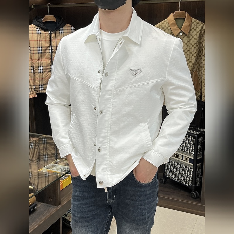 Prada 2026ss早秋新款發(fā)布 普拉達翻領(lǐng)夾克外套，秋季爆款夾薄棉夾克外套