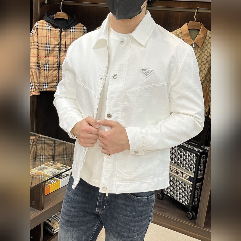 Prada 2026ss早秋新款發(fā)布 普拉達翻領(lǐng)夾克外套，秋季爆款夾薄棉夾克外套