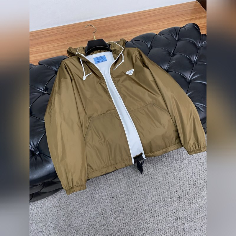 普拉達(dá) 2026年秋冬新款 官網(wǎng) 高端原廠代工出品， 官方經(jīng)典王牌單品！最新棉衣