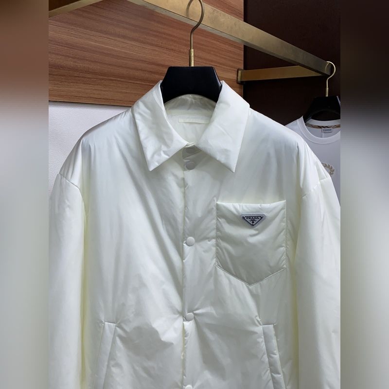 普拉達 2026年秋冬新款 官網 高端原廠代工出品， 官方經典王牌單品！最新棉衣