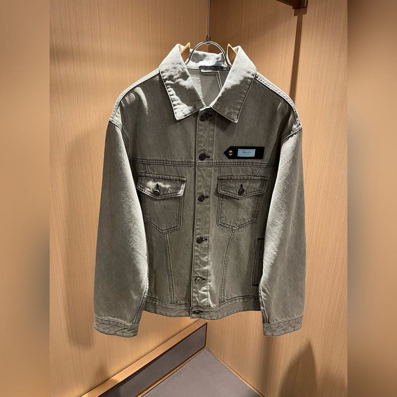 PRA*DA 普拉達 2026秋冬新款男女同款 牛仔夾克外套，新品發售！牛仔蘭高