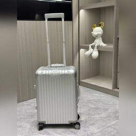 專櫃升級(jí)新款zp，925系列22寸，全鋁鎂合金 全新一體標(biāo)logo，內(nèi)裡，合頁，