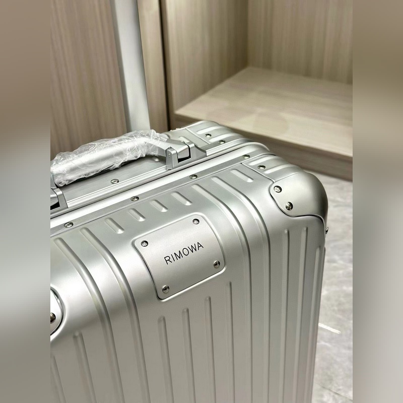 專櫃升級新款zp，925系列22寸，全鋁鎂合金 全新一體標logo，內裡，合頁，